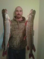 /album/ice-fishing-pictures/a2011-northern-jpg/